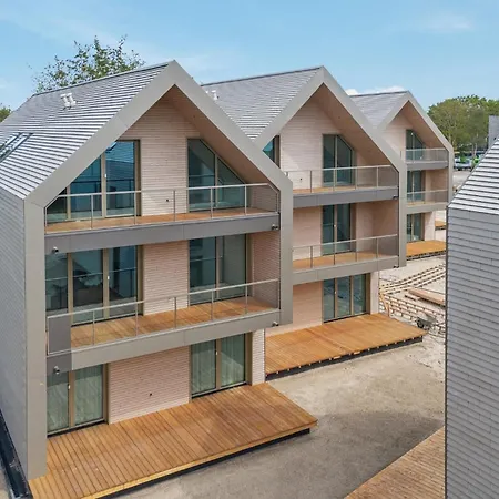 1 Bedroom Awesome In Tossens * Stick